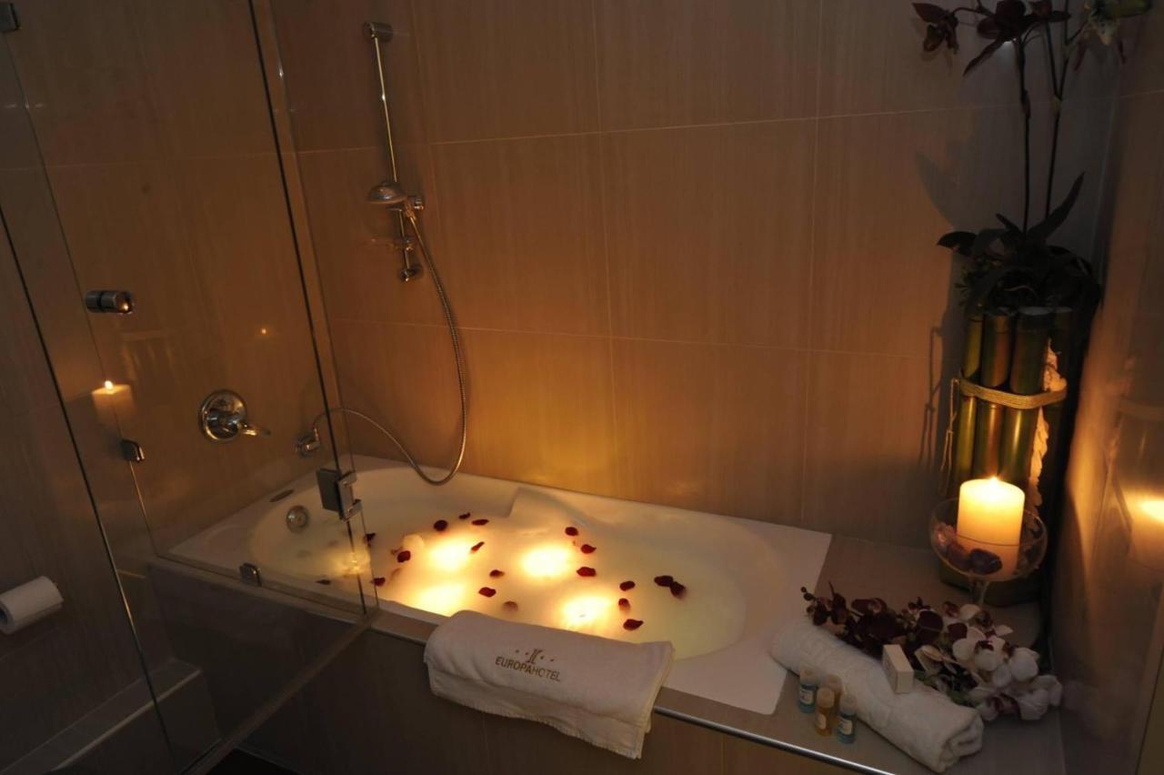 Europa Hotel Kastoria Buitenkant foto