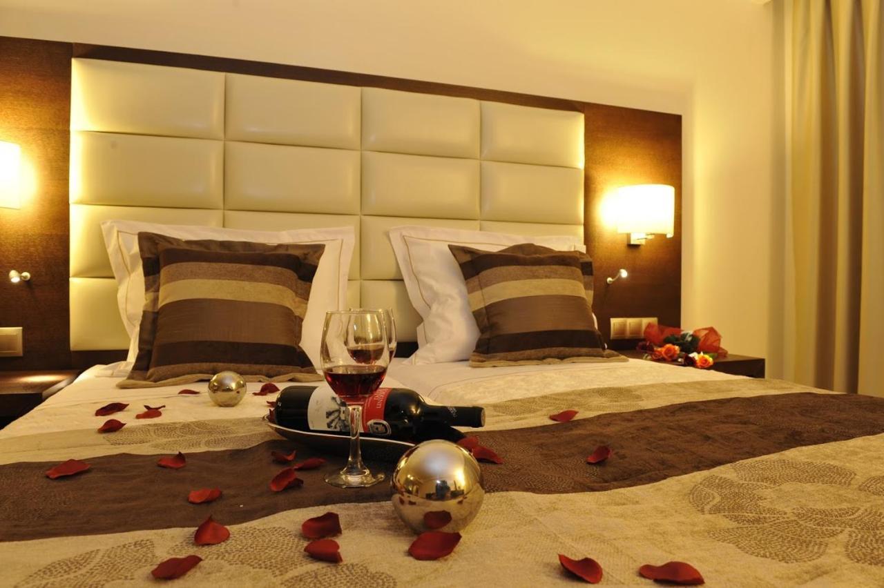 Europa Hotel Kastoria Buitenkant foto