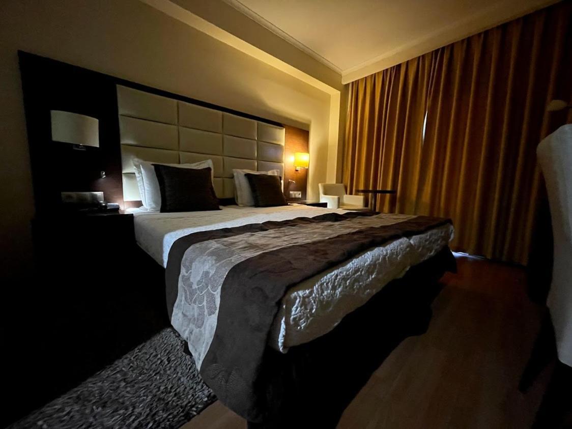 Europa Hotel Kastoria Buitenkant foto