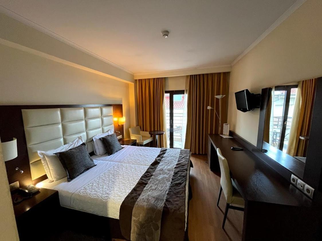 Europa Hotel Kastoria Buitenkant foto